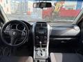Suzuki Grand Vitara 2006 годаүшін4 100 000 тг. в Алматы – фото 6