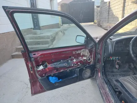 Volkswagen Passat 1991 года за 600 000 тг. в Шымкент – фото 10