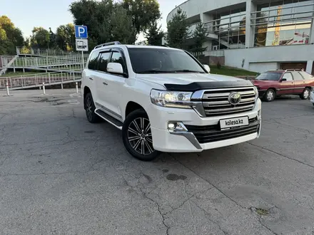 Toyota Land Cruiser 2020 года за 41 000 000 тг. в Алматы