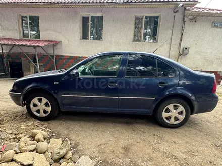 Volkswagen Bora 2002 года за 1 350 000 тг. в Алматы – фото 3
