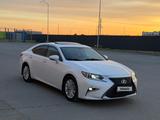 Lexus ES 250 2017 года за 11 000 000 тг. в Актобе