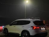 Hyundai Santa Fe 2023 года за 16 000 000 тг. в Костанай – фото 2