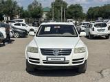 Volkswagen Touareg 2004 года за 3 500 000 тг. в Актобе – фото 2