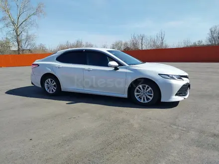 Toyota Camry 2018 года за 11 500 000 тг. в Петропавловск – фото 5
