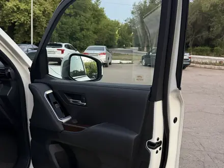 Toyota Land Cruiser 2025 года за 64 000 000 тг. в Караганда – фото 9