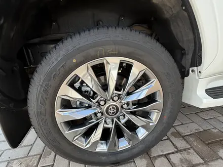 Toyota Land Cruiser 2025 года за 64 000 000 тг. в Караганда – фото 19
