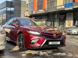 Toyota Camry 2018 годаүшін12 900 000 тг. в Алматы – фото 3