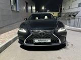 Lexus ES 350 2018 года за 20 500 000 тг. в Алматы