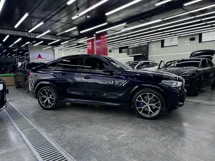BMW X6 2021 года за 53 000 000 тг. в Астана – фото 11