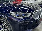 BMW X6 2021 года за 53 000 000 тг. в Астана