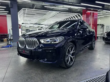 BMW X6 2021 года за 53 000 000 тг. в Астана – фото 20