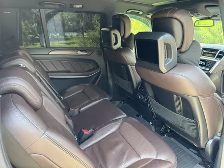 Mercedes-Benz GL 500 2014 года за 18 000 000 тг. в Алматы – фото 17