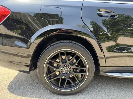 Mercedes-Benz GL 500 2014 года за 18 000 000 тг. в Алматы – фото 31