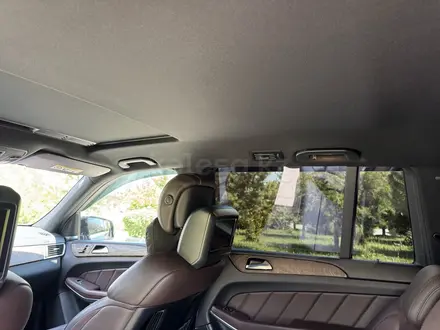 Mercedes-Benz GL 500 2014 года за 18 000 000 тг. в Алматы – фото 35