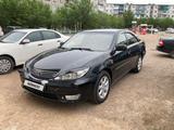 Toyota Camry 2005 года за 6 100 000 тг. в Балхаш – фото 3