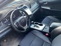 Toyota Camry 2014 годаfor5 200 000 тг. в Атырау – фото 2