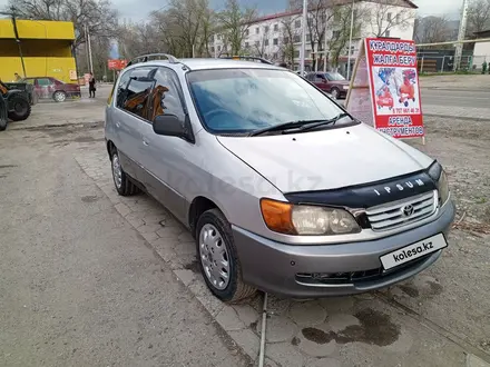 Toyota Ipsum 1997 года за 3 300 000 тг. в Алматы – фото 6