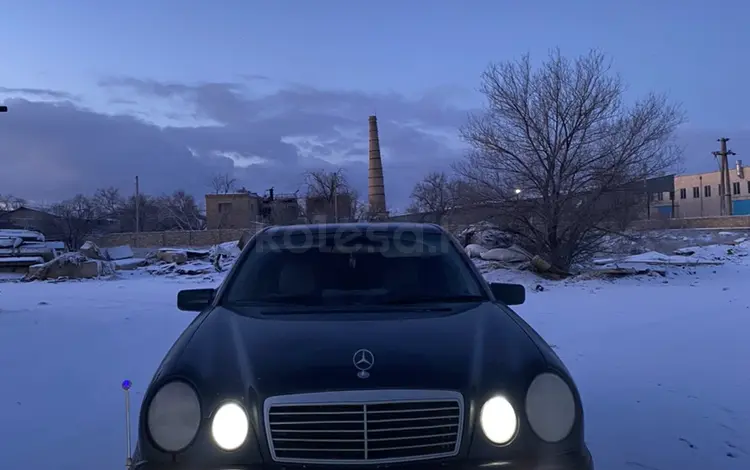 Mercedes-Benz E 230 1998 годаfor3 000 000 тг. в Жанаозен