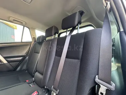 Toyota RAV4 2014 года за 9 600 000 тг. в Актобе – фото 11