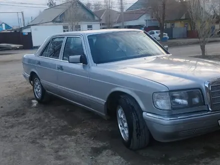 Mercedes-Benz S 260 1991 года за 3 900 000 тг. в Актобе – фото 2