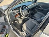 Toyota Camry 1998 годаүшін2 400 000 тг. в Усть-Каменогорск – фото 5