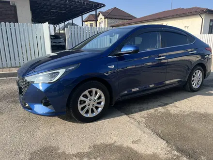 Hyundai Accent 2021 года за 8 500 000 тг. в Алматы – фото 2