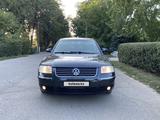 Volkswagen Passat 2004 года за 2 700 000 тг. в Алматы – фото 5