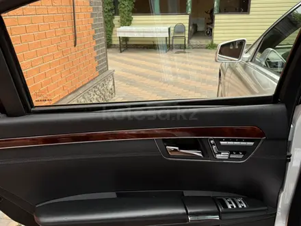 Mercedes-Benz S 500 2008 года за 5 950 000 тг. в Алматы – фото 13
