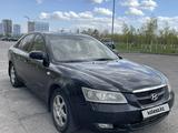 Hyundai Sonata 2007 года за 2 950 000 тг. в Астана – фото 2