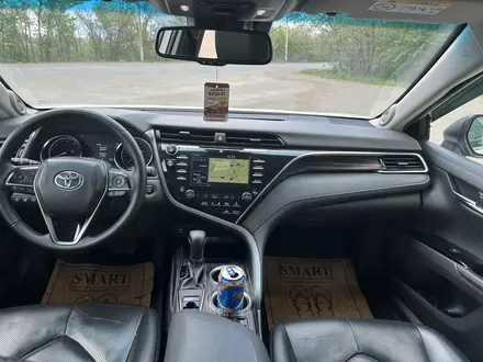 Toyota Camry 2020 года за 16 300 000 тг. в Уральск – фото 9