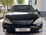 Toyota Camry 2005 года за 5 900 000 тг. в Шымкент