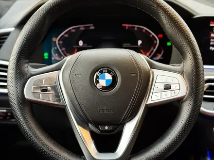 BMW X7 2020 года за 43 900 000 тг. в Астана – фото 17