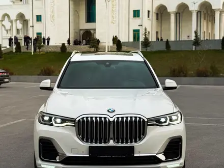 BMW X7 2020 года за 43 900 000 тг. в Астана – фото 3