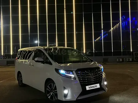 Toyota Alphard 2018 года за 19 450 000 тг. в Алматы – фото 7