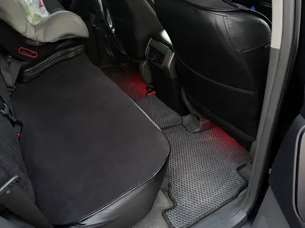 Toyota Land Cruiser Prado 2011 года за 14 750 000 тг. в Павлодар – фото 7