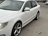 Skoda Superb 2012 года за 3 100 000 тг. в Астана – фото 3