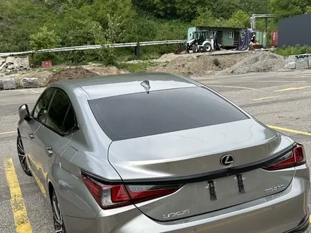 Lexus ES 250 2018 года за 18 000 000 тг. в Алматы – фото 6
