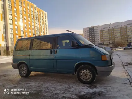 Volkswagen Multivan 1993 года за 3 500 000 тг. в Астана – фото 3