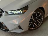 BMW M5 2025 года за 79 400 000 тг. в Алматы – фото 3
