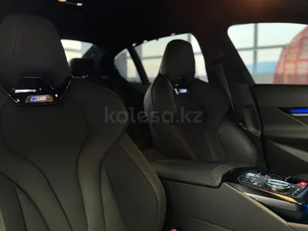 BMW M5 2025 года за 79 400 000 тг. в Алматы – фото 16