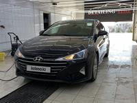 Hyundai Elantra 2018 года за 8 000 000 тг. в Актау