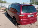 Ford Galaxy 2001 года за 1 800 000 тг. в Уральск – фото 4