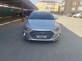 Hyundai Elantra 2018 года за 4 000 000 тг. в Актобе – фото 2