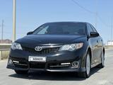 Toyota Camry 2014 года за 5 500 000 тг. в Атырау