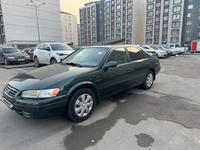 Toyota Camry 1999 годаfor3 500 000 тг. в Алматы