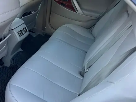 Toyota Camry 2011 года за 5 000 000 тг. в Актобе – фото 4
