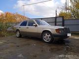 Mercedes-Benz E 230 1991 года за 2 500 000 тг. в Талдыкорган – фото 5