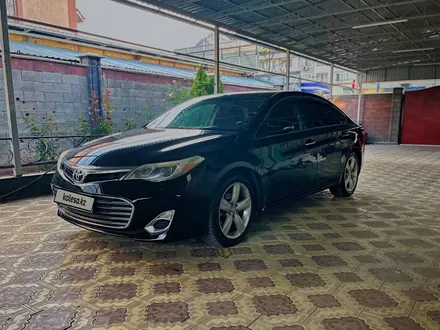 Toyota Avalon 2015 года за 10 500 000 тг. в Алматы