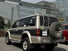 Mitsubishi Pajero, 1992