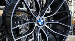 BMW на 18 новые разноширокие диски в Астане за 250 000 тг. в Астана – фото 2